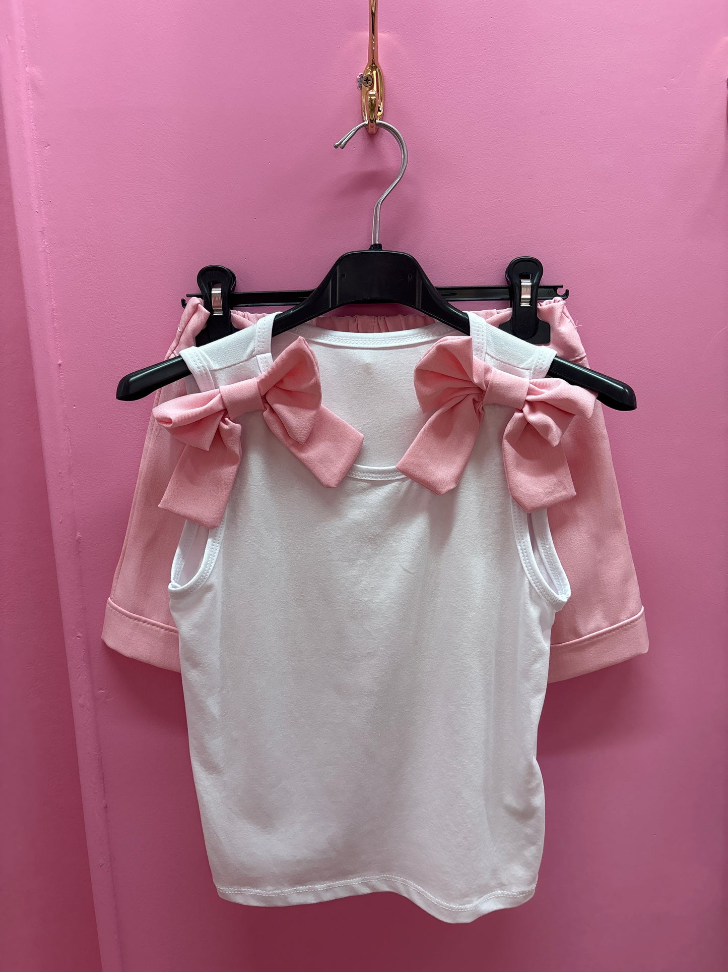 Pink Bow