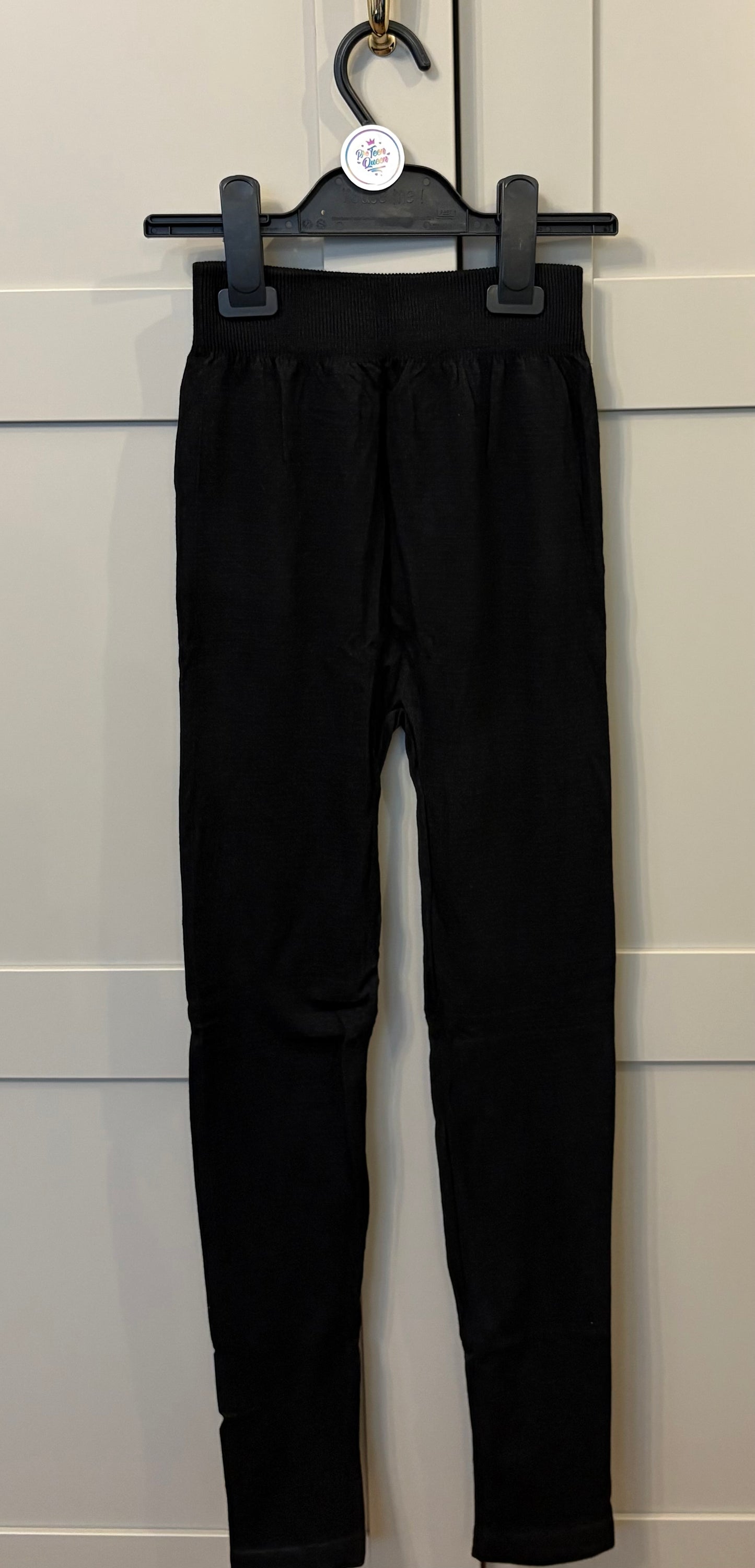 Basic Black Smooth Leggings